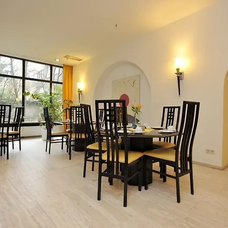 Cityhotel Koenigstrasse Отель Ганновер