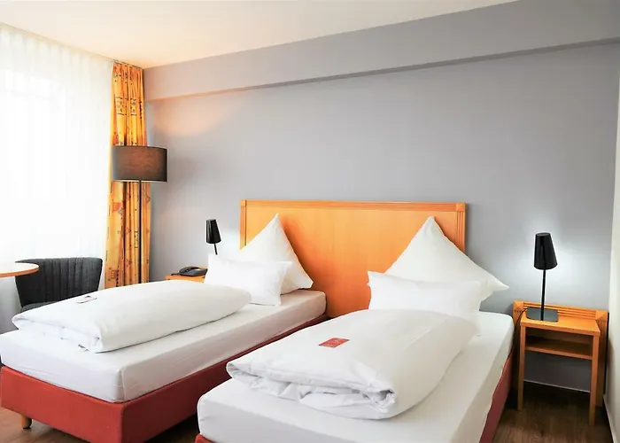 מלון Cityhotel Koenigstrasse